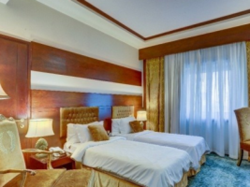 Darvishi Royal Hotel Standard Twin Room