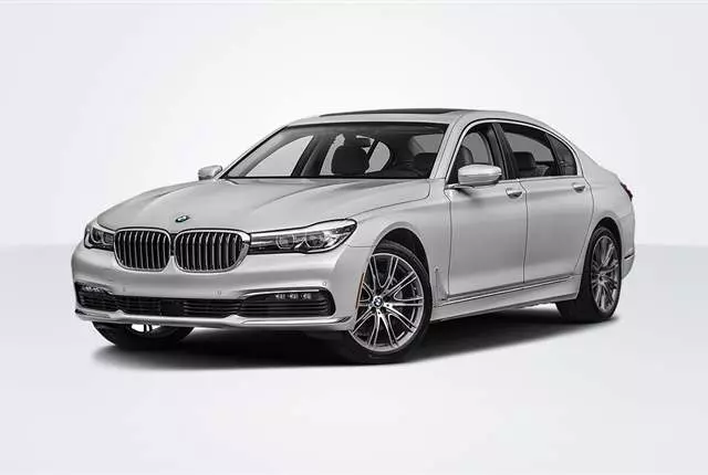 Rent BMW 730 In Iran 1