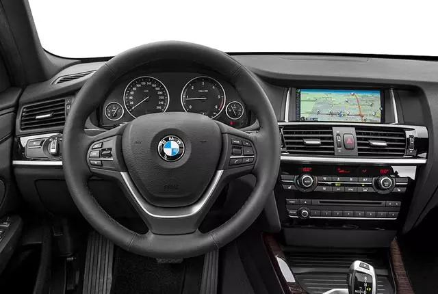 Rent BMW X3 In Iran 3