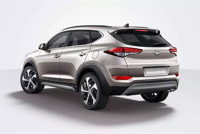 Rent Hyundai Tucson In Iran 2