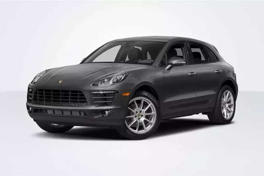 Rent Porshe Macan In Iran 1