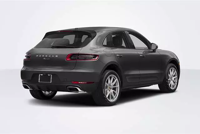 Rent Porshe Macan In Iran 2