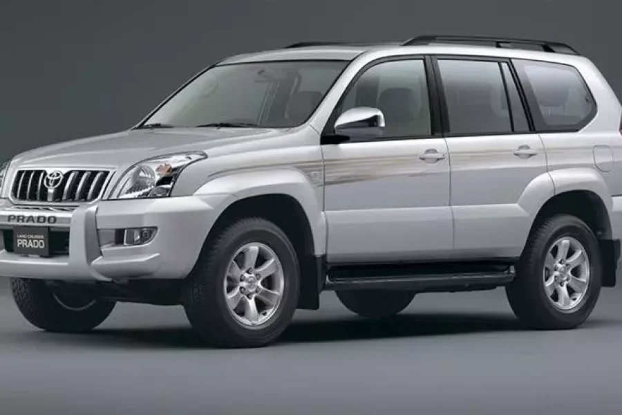 Rent Toyota Prado In Iran 1