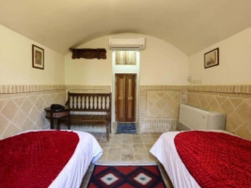 Khaneh Morshedi Twin Room